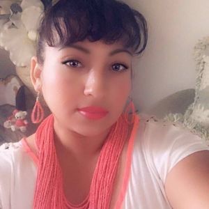 Meet your Posher, Hilda